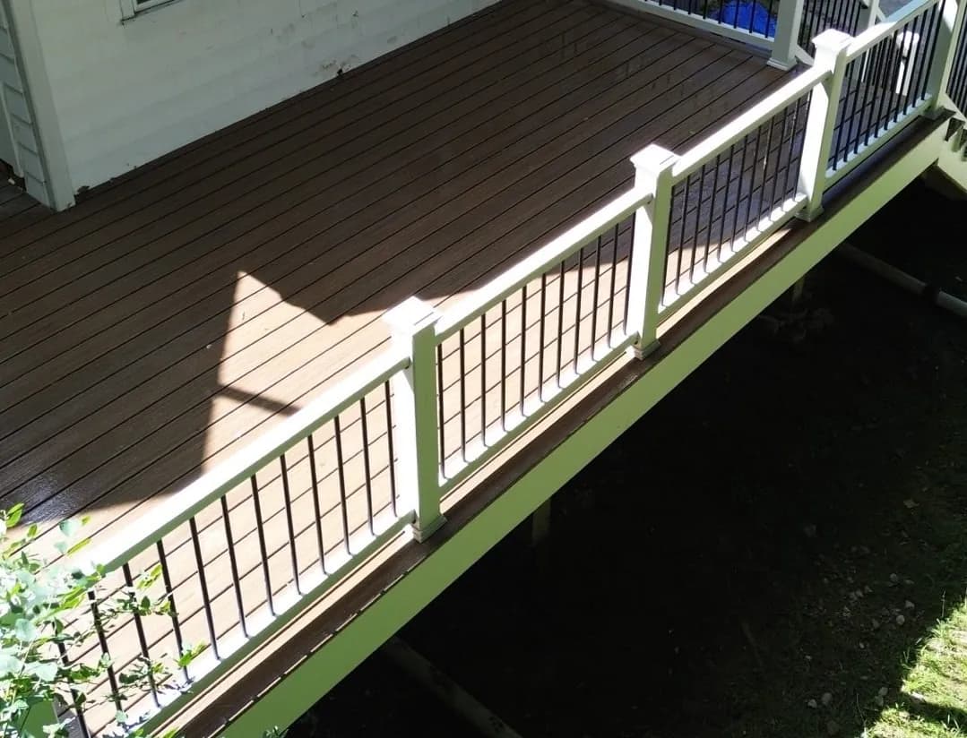 Completed Sustainable Decks project