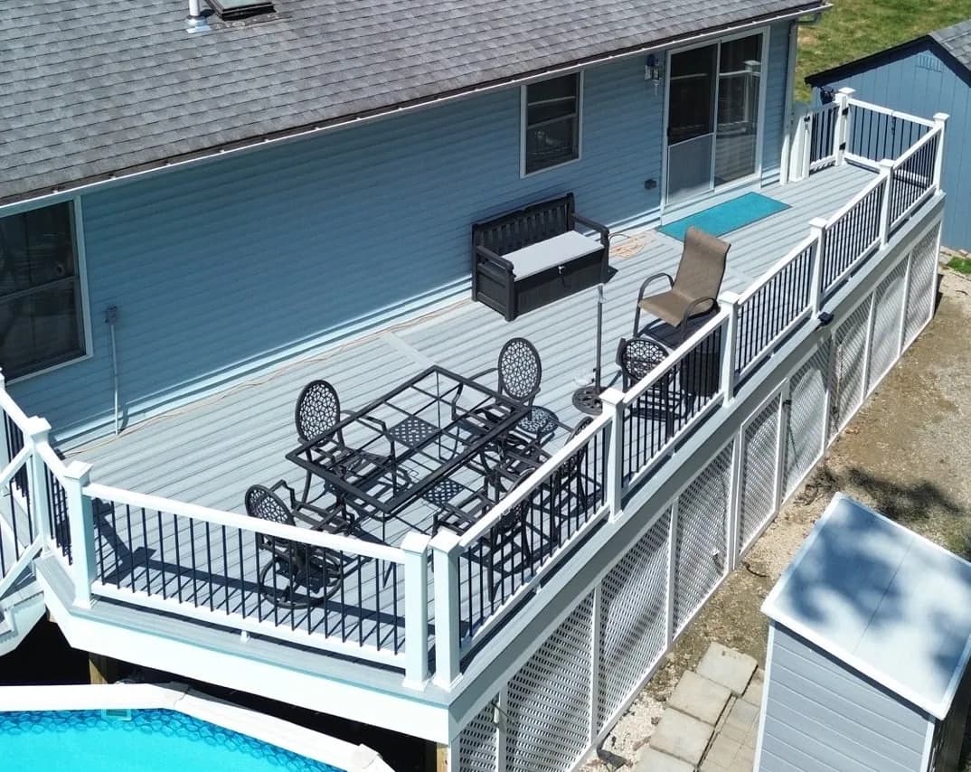 Deck around a pool, completed by Sustainable Decks