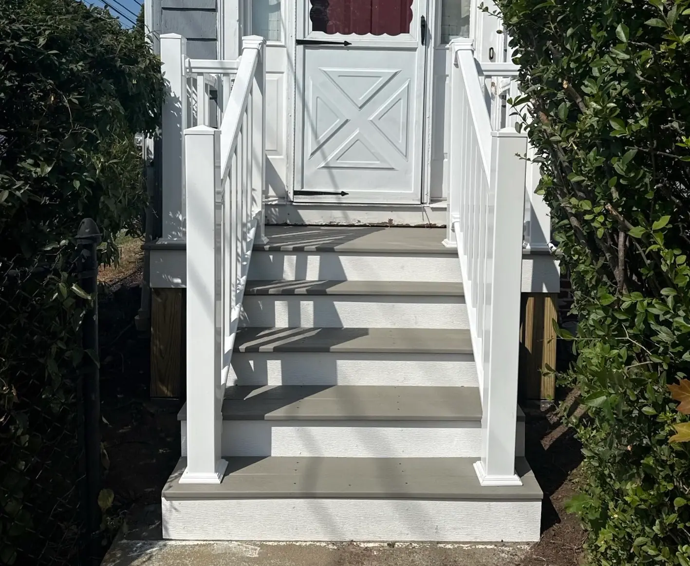 Farmers Porches, completed Sustainable Decks project